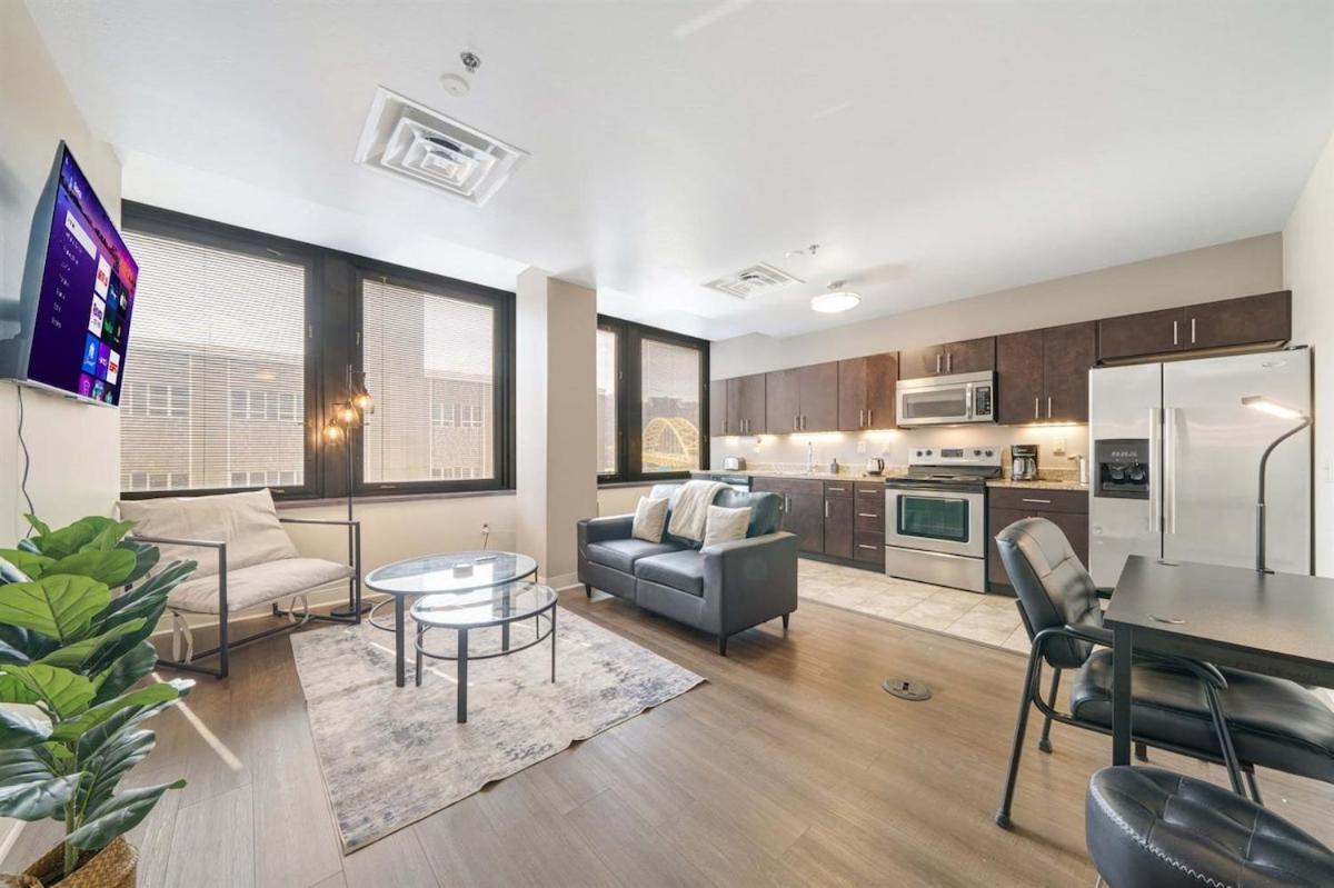 Apartamento Modern Chic Heart Of Pittsburgh 24-7 Parking Gym Lounge Exterior foto